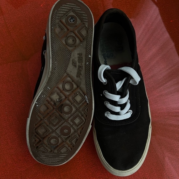 Ked’s Black Sneakers - Picture 4 of 4